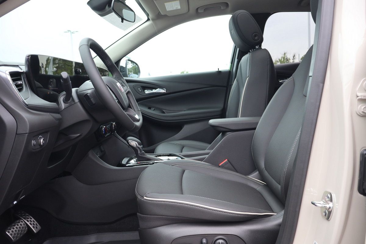 Photo Buick Encore GX Sport Touring 2026 #7