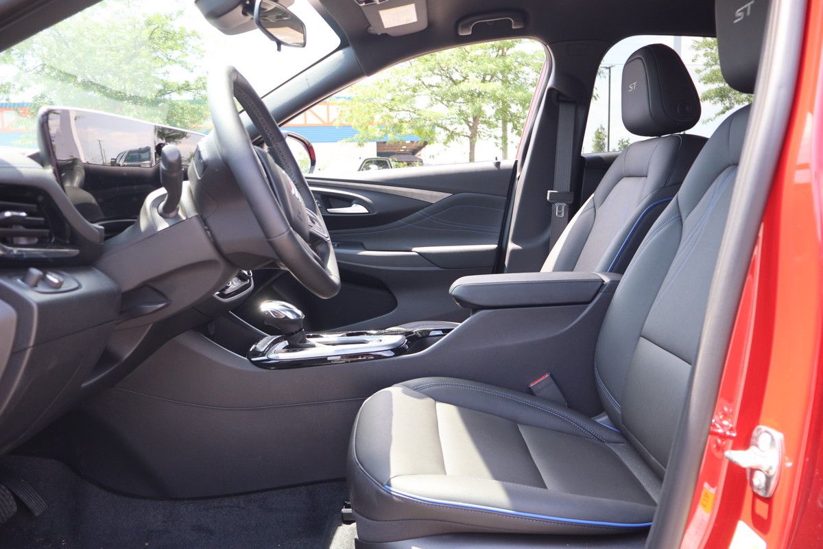 Photo 2026 Buick Envista Sport Touring #7