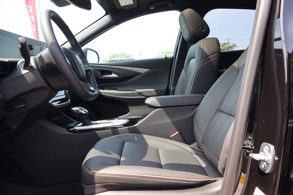 Photo 2026 Buick Envista Avenir #7