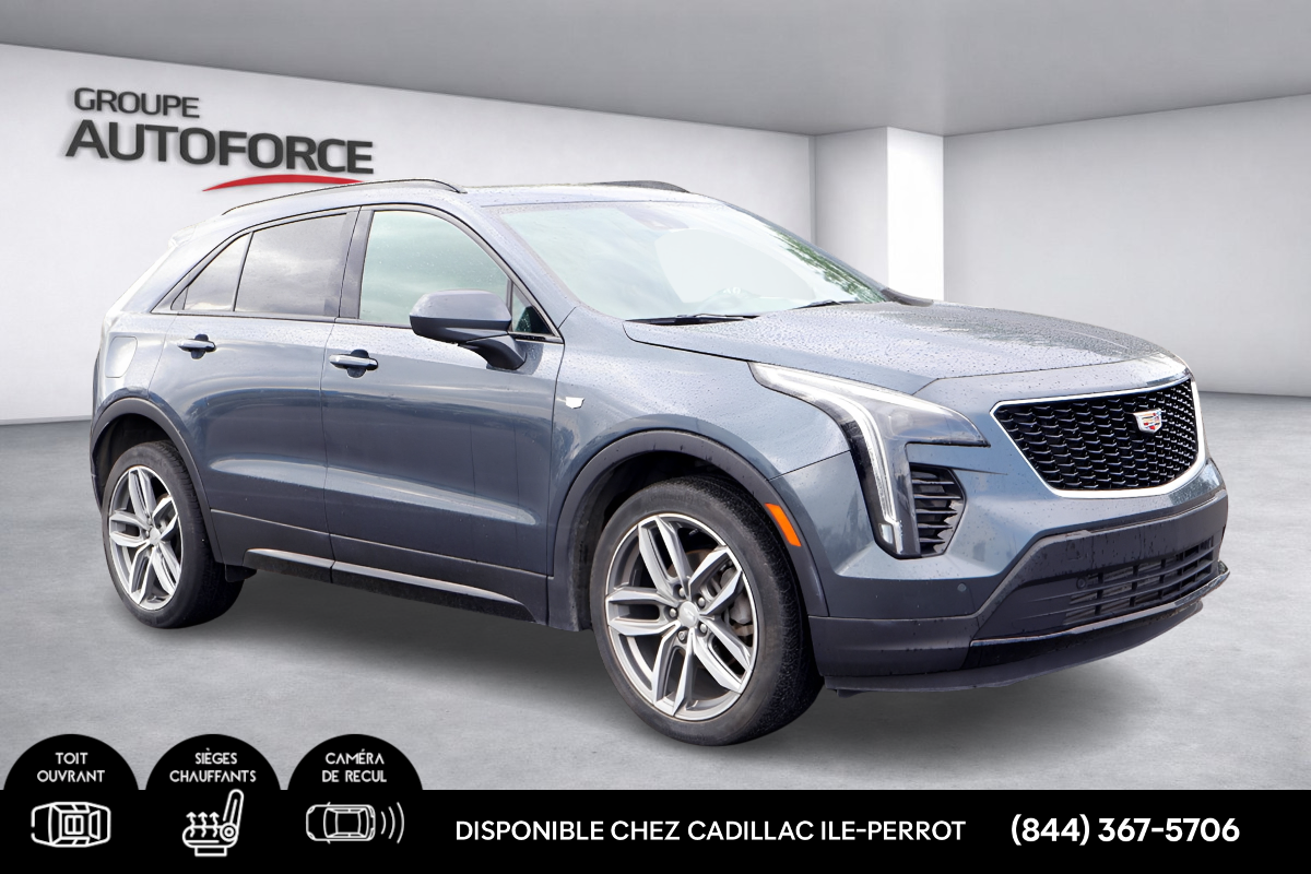 Photo 2020 Cadillac XT4 AWD Sport #3