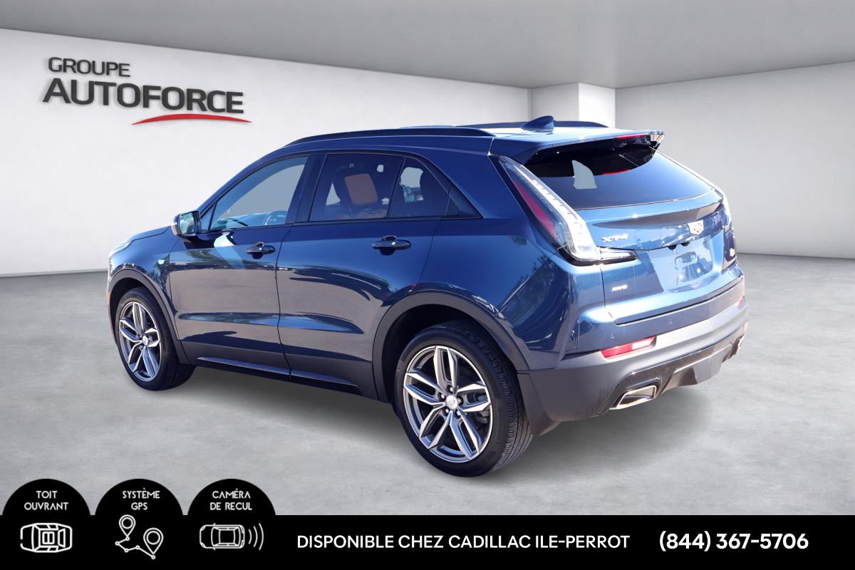 Photo 2020 Cadillac XT4 AWD Sport #4
