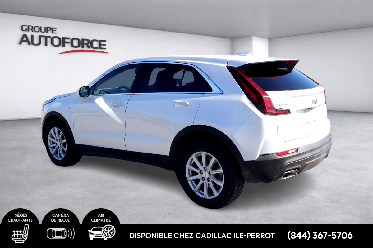 Photo Cadillac XT4 FWD Luxury 2022 #4