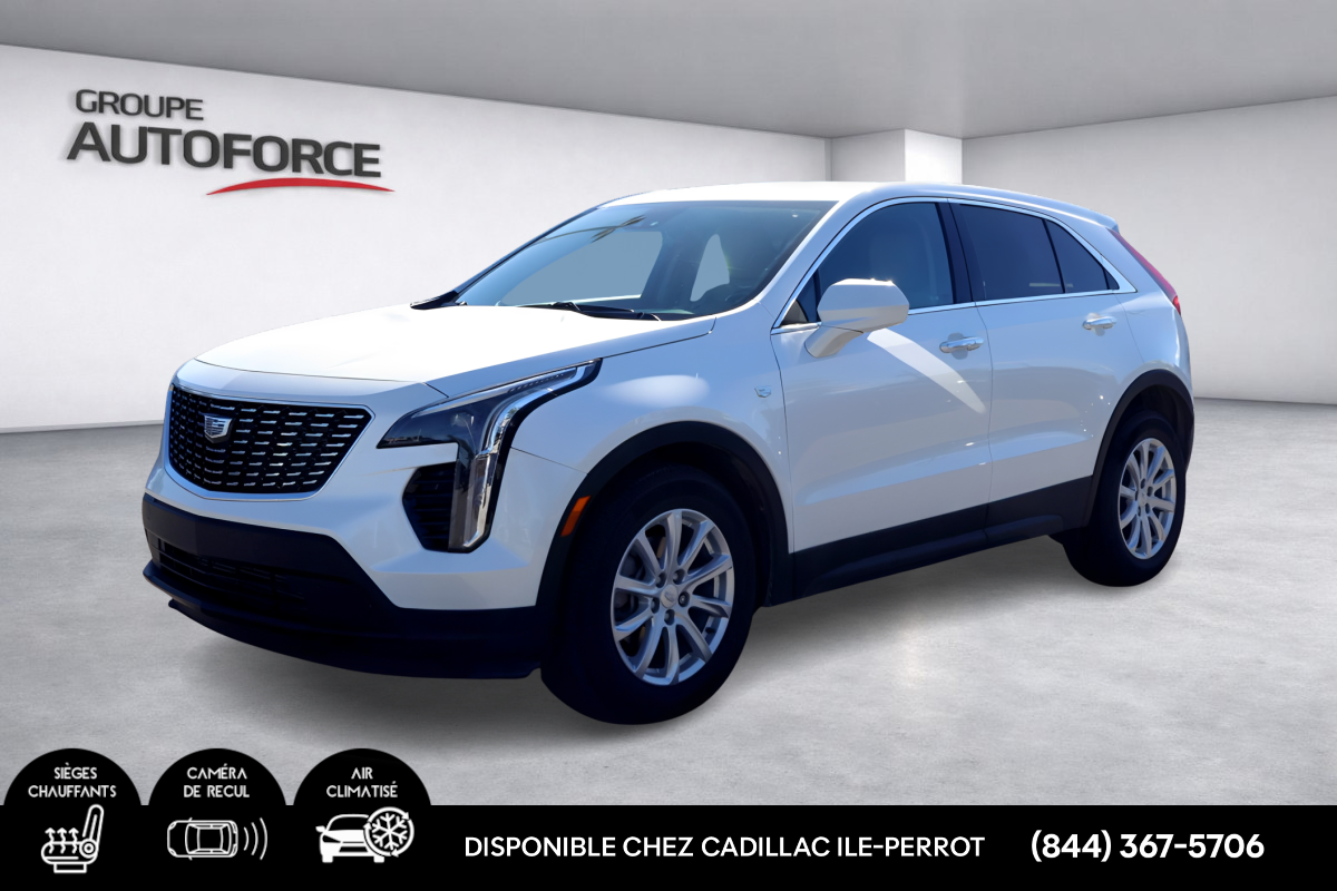 Photo Cadillac XT4 FWD Luxury 2022 #1