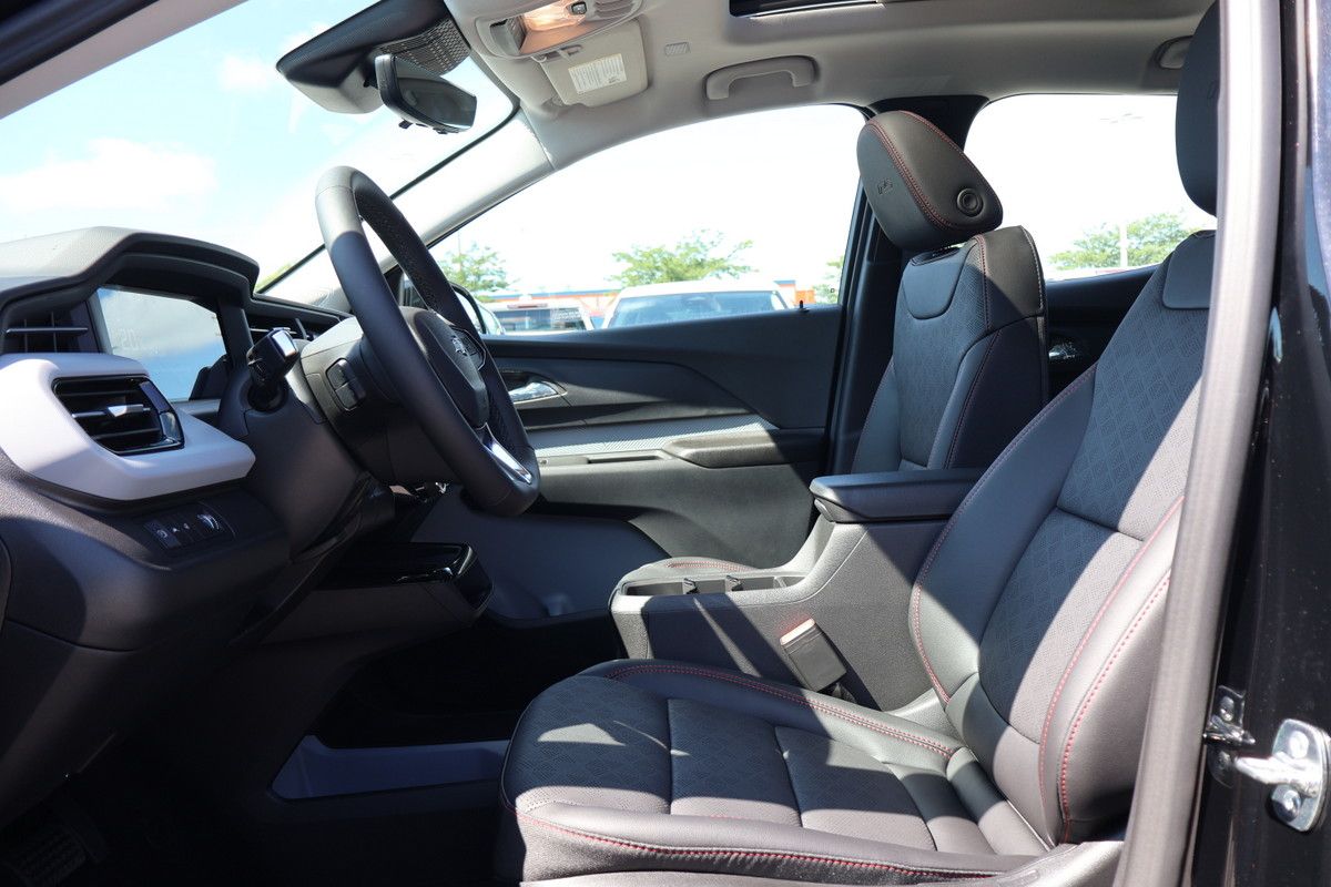 Photo Chevrolet Bolt RS 2027 #7