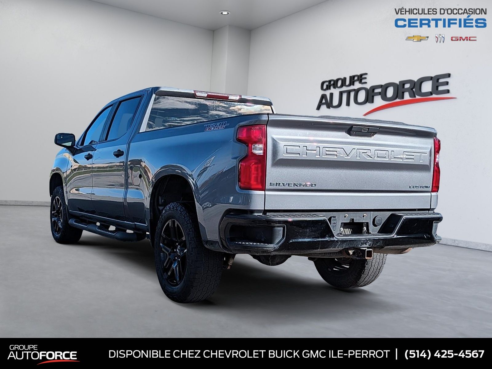 Photo Chevrolet Silverado 1500 LTD Custom Trail Boss 2022 #3