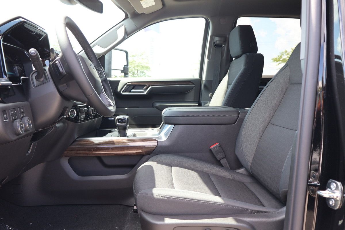Photo 2026 Chevrolet Silverado 1500 RST #7