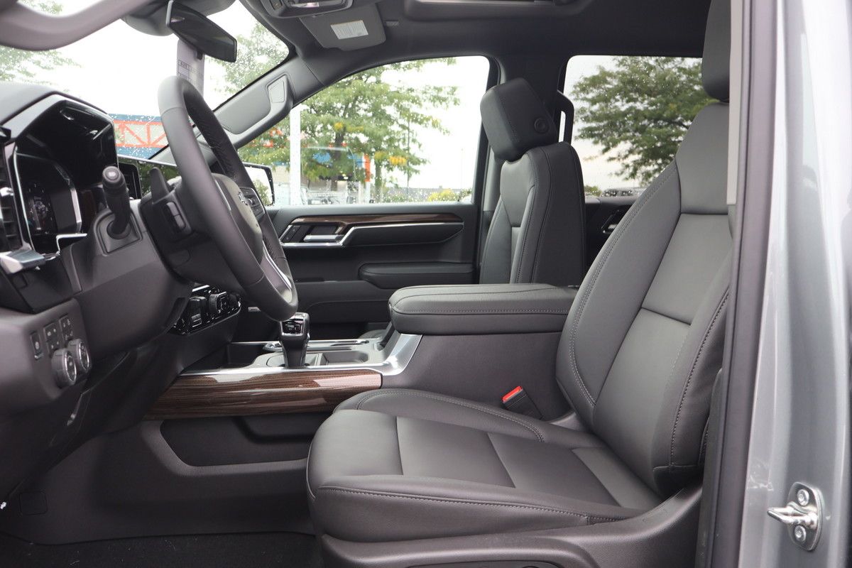 Photo Chevrolet Silverado 1500 LT Trail Boss 2026 #7