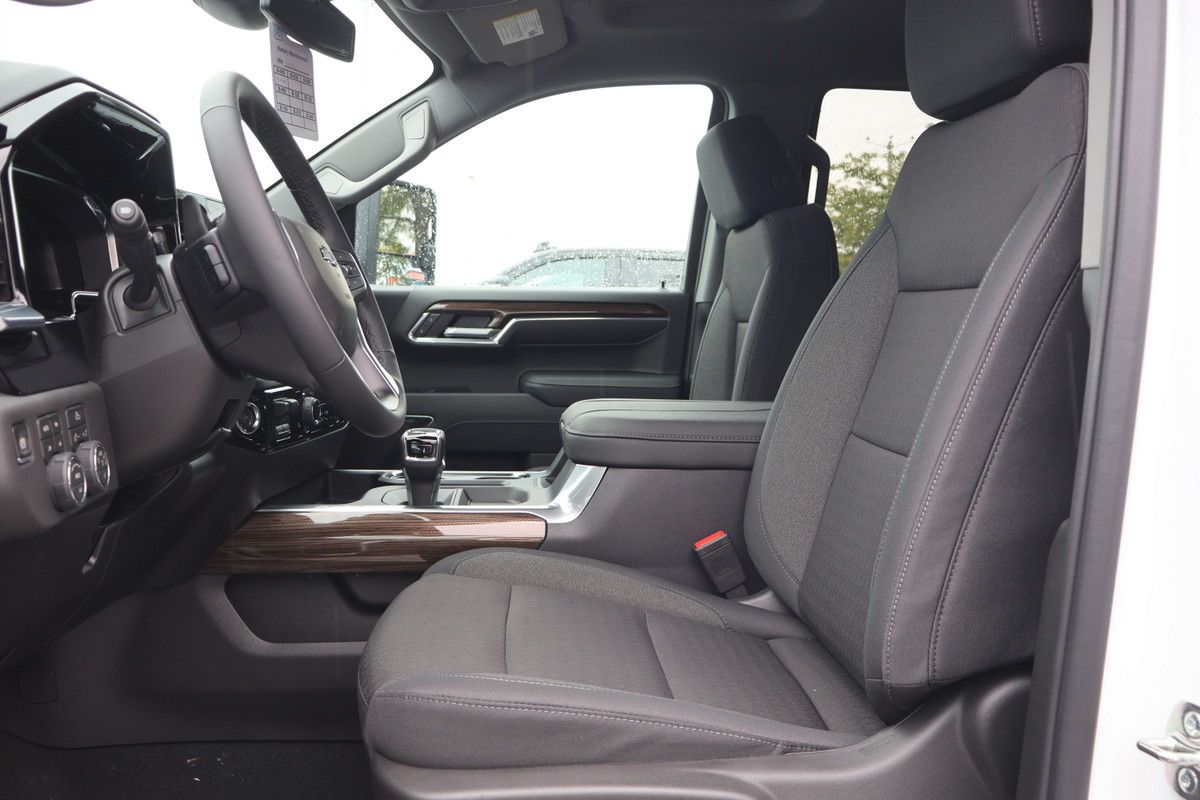 Photo Chevrolet Silverado 1500 RST 2026 #7