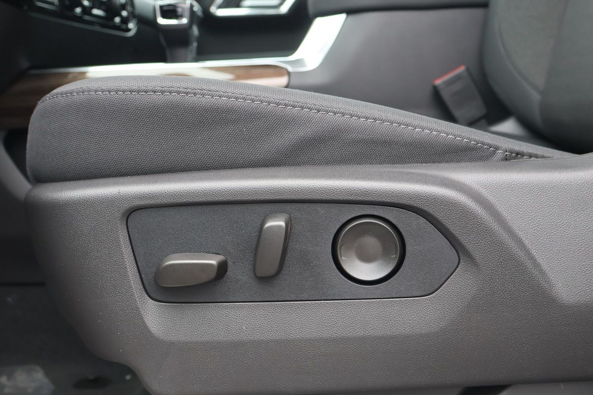 Photo Chevrolet Silverado 1500 RST 2026 #8