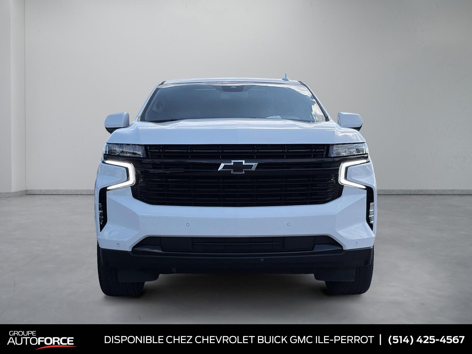 Photo Chevrolet Suburban RST 2023 #2