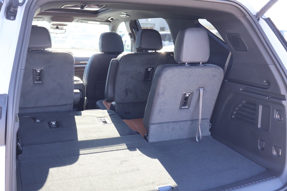 Photo 2027 Chevrolet Traverse Z71 #8