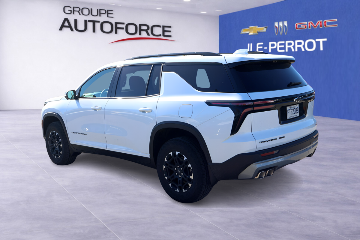 Photo 2027 Chevrolet Traverse Z71 #4