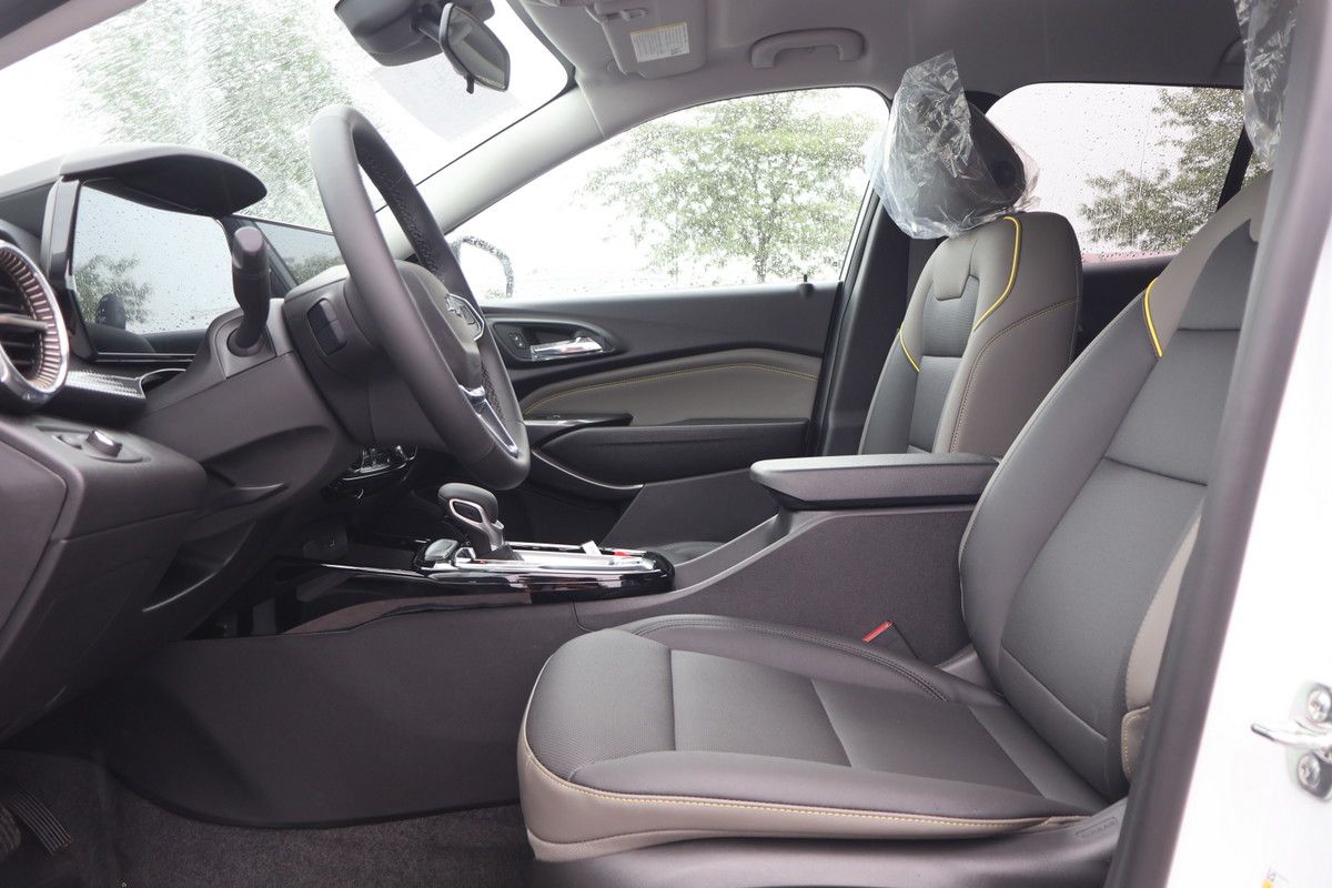 Photo Chevrolet Trax ACTIV 2026 #7