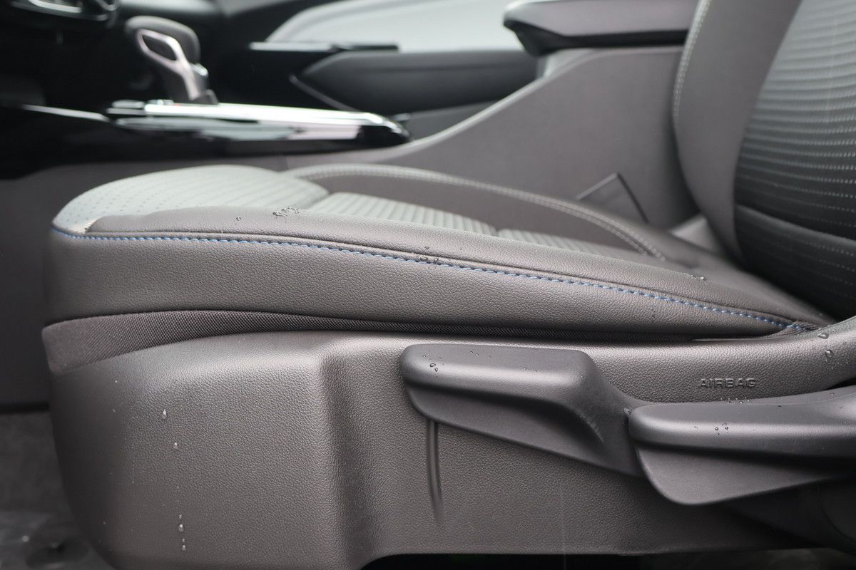 Photo 2026 Chevrolet Trax LT #8