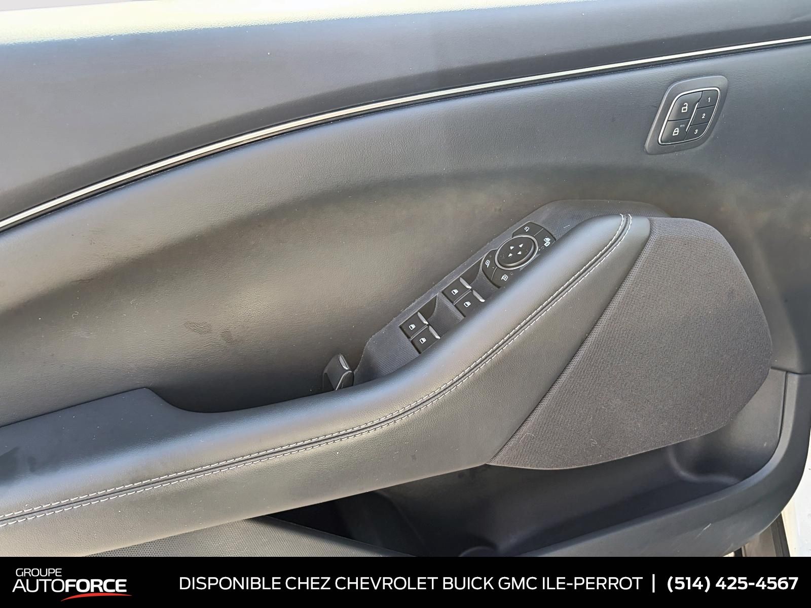 Photo 2023 Ford Mustang Mach-E SELECT #7