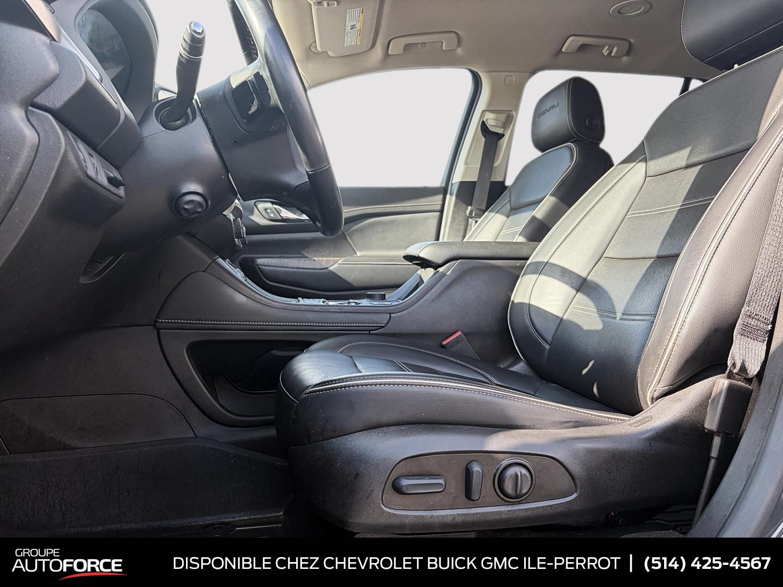Photo GMC Acadia DENALI, 1 PROPRIÉTAIRE 2023 #8