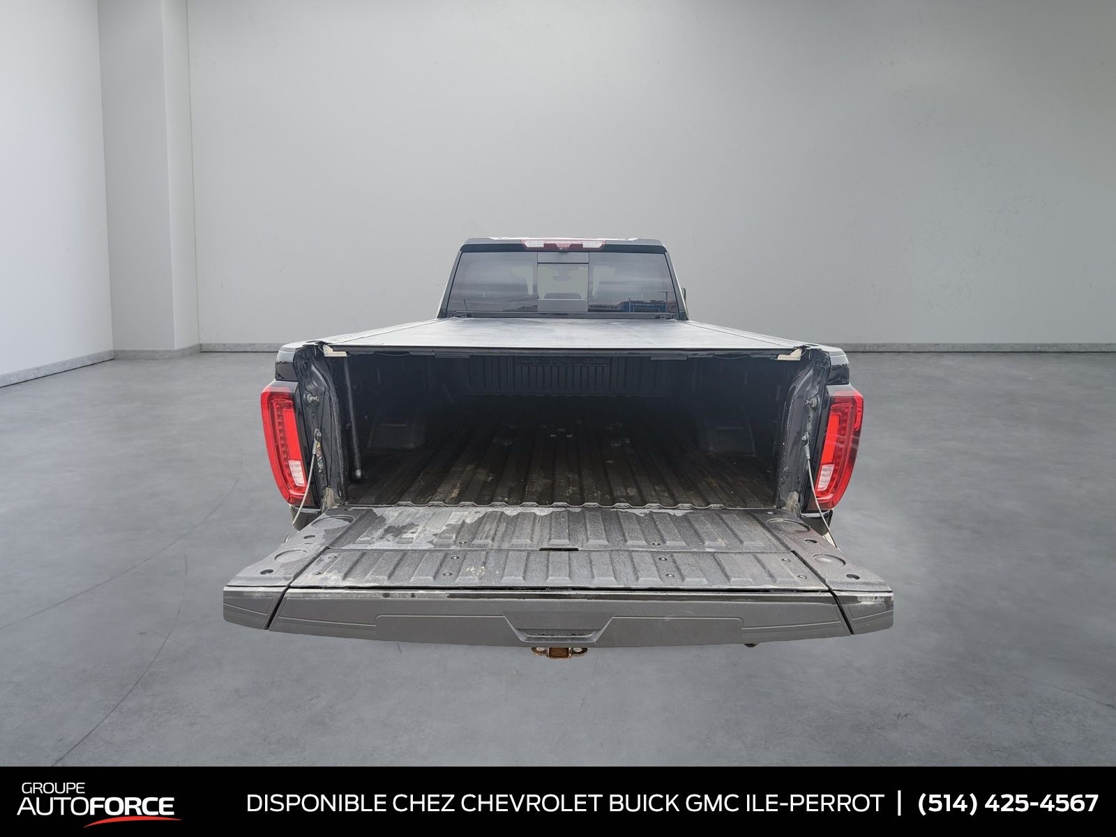 Photo GMC Sierra 2500HD DENALI 2023 #6