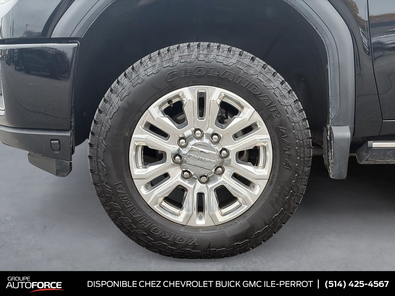 Photo GMC Sierra 2500HD DENALI 2023 #7