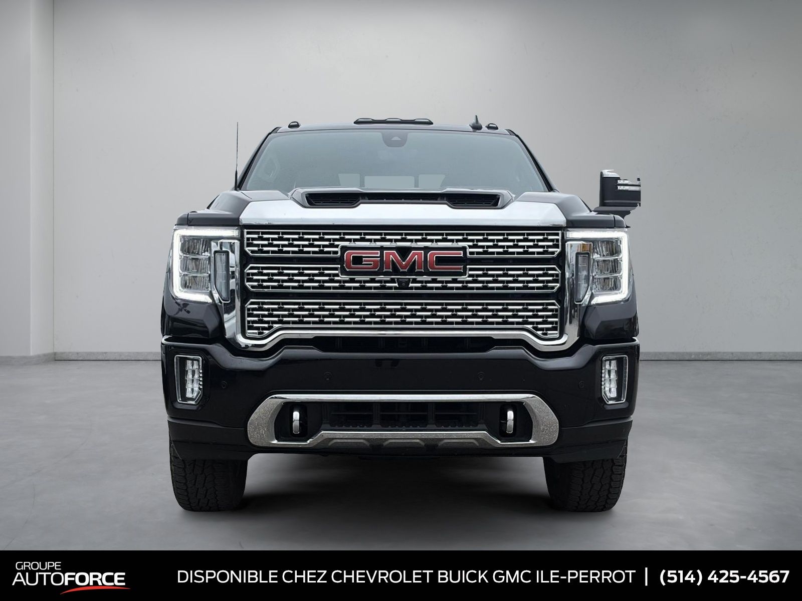 Photo GMC Sierra 2500HD DENALI 2023 #2