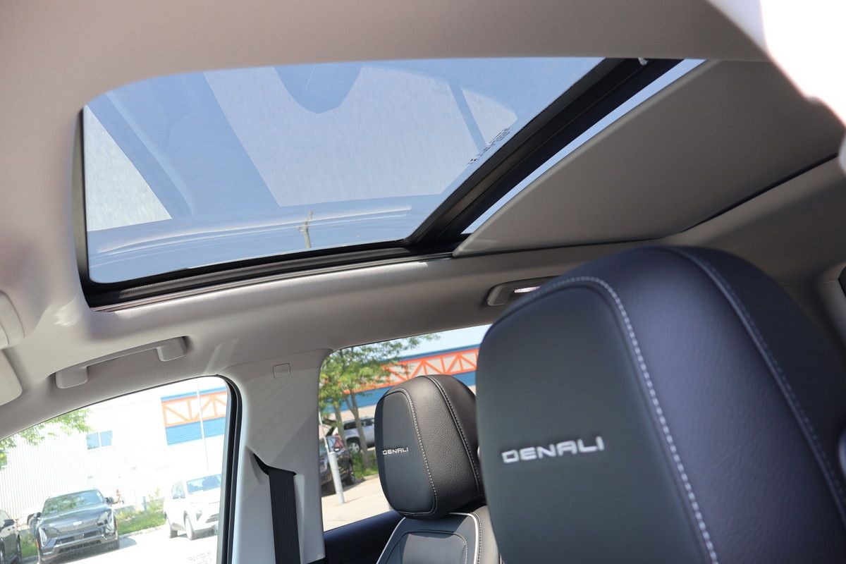Photo 2026 GMC Terrain Denali #8