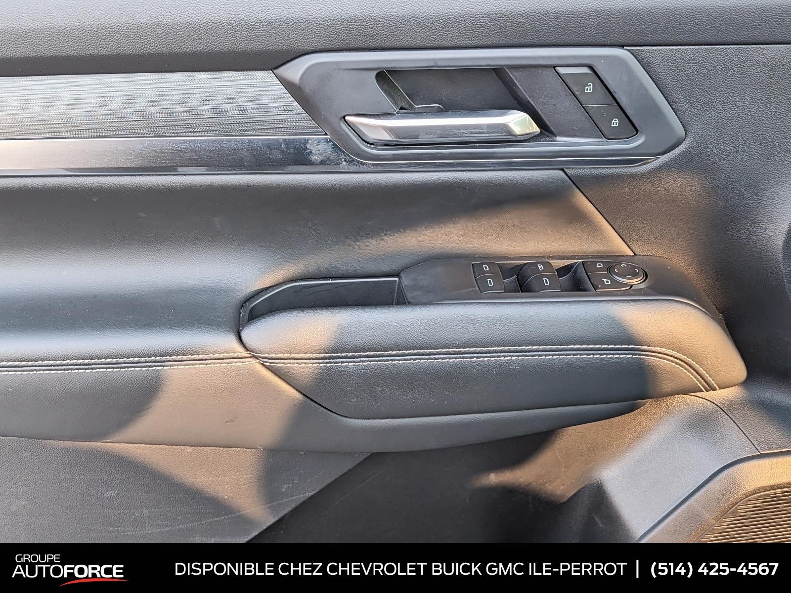 Photo 2026 GMC Terrain AWD Elevation #7