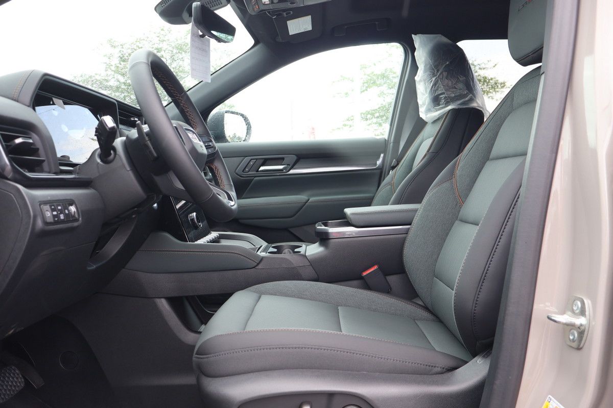 Photo GMC Terrain AT4 2027 #7