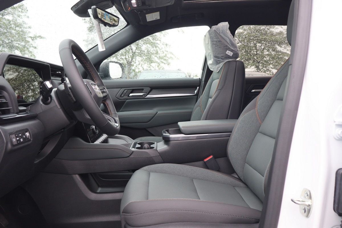 Photo GMC Terrain AT4 2027 #8