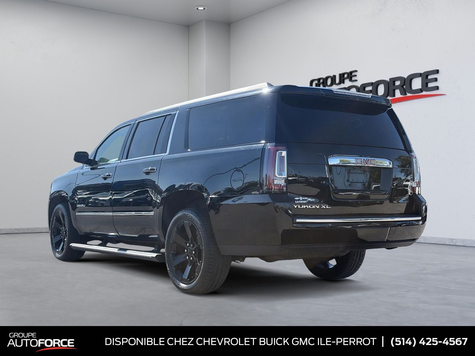 Photo GMC Yukon XL DENALI 2017 #4