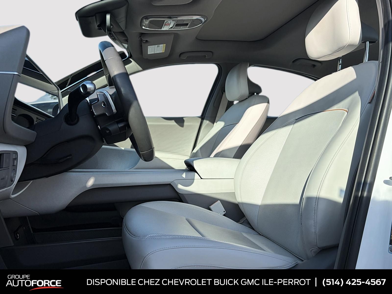 Photo 2024 Hyundai IONIQ 6 ULTIMATE #8