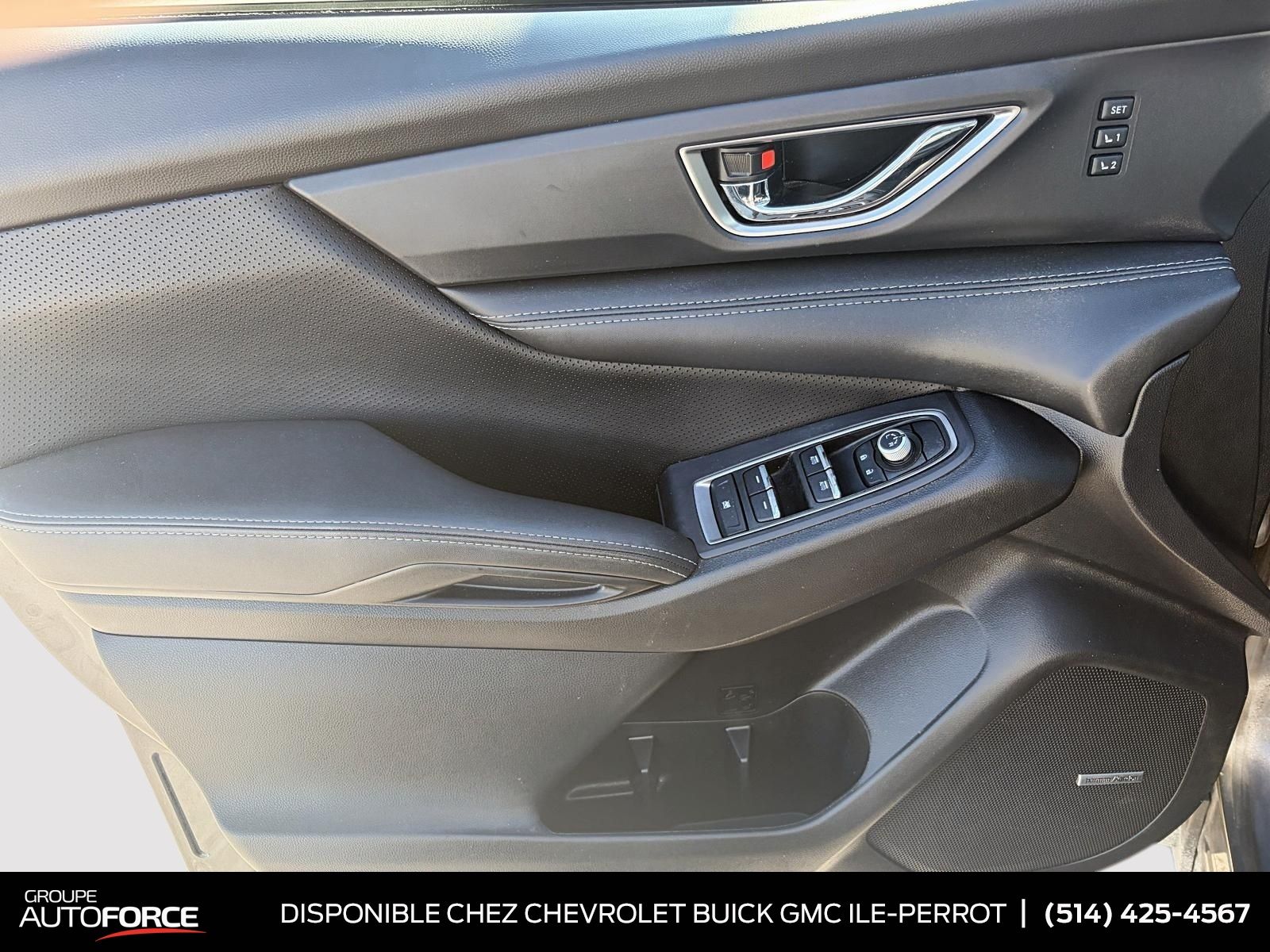 Photo 2023 Subaru Ascent #7