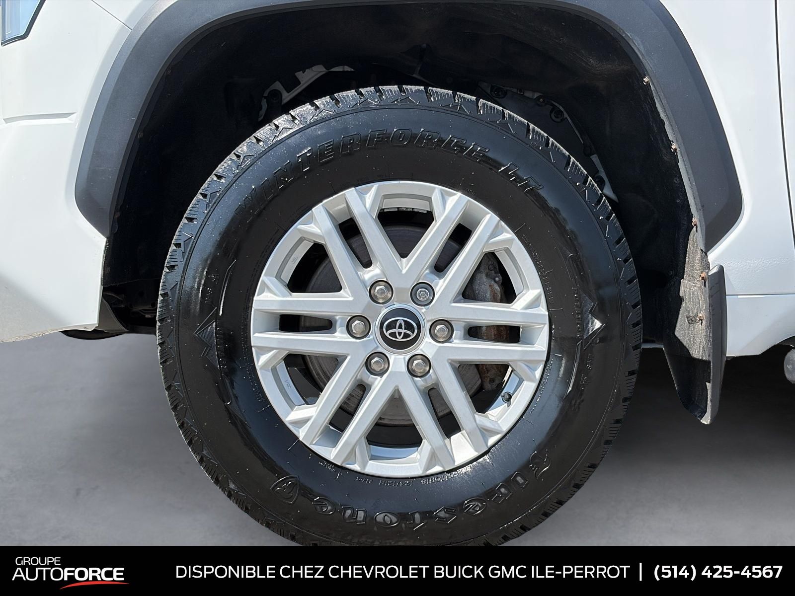 Photo 2022 Toyota Tundra SR #7