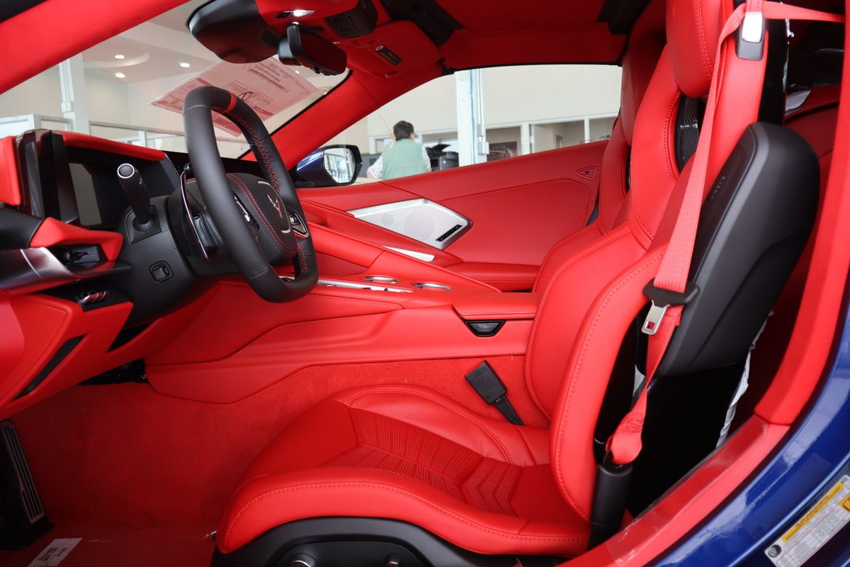 Photo 2027 Chevrolet Corvette Grand Sport 3LT #8