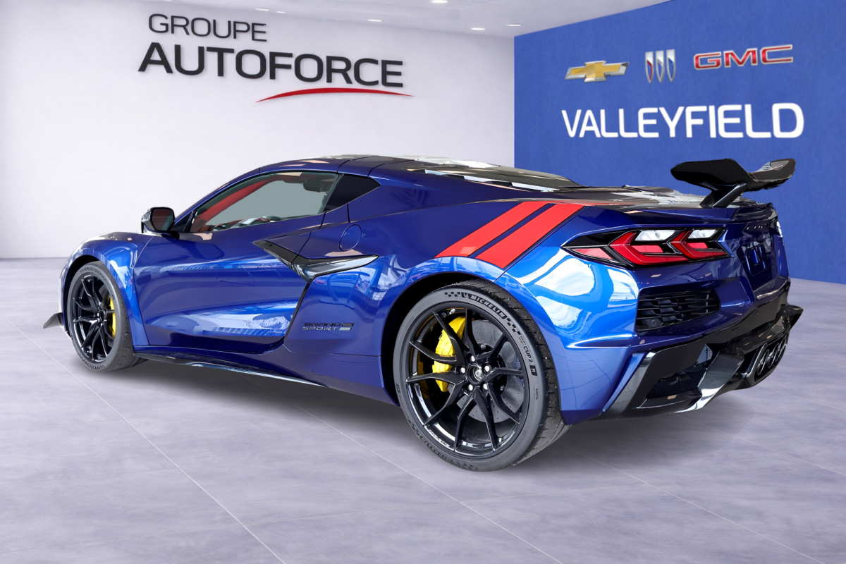 Photo 2027 Chevrolet Corvette Grand Sport 3LT #4