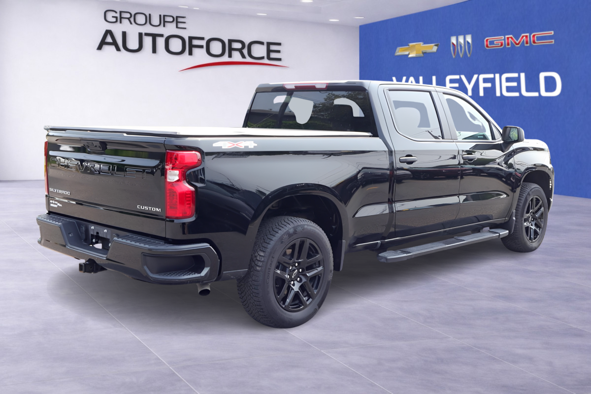 Photo Chevrolet Silverado 1500 Custom 2026 #6