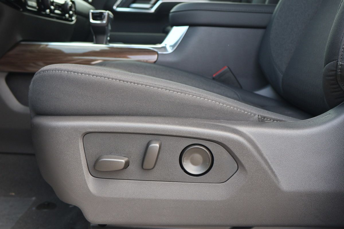 Photo Chevrolet Silverado 1500 RST 2026 #8
