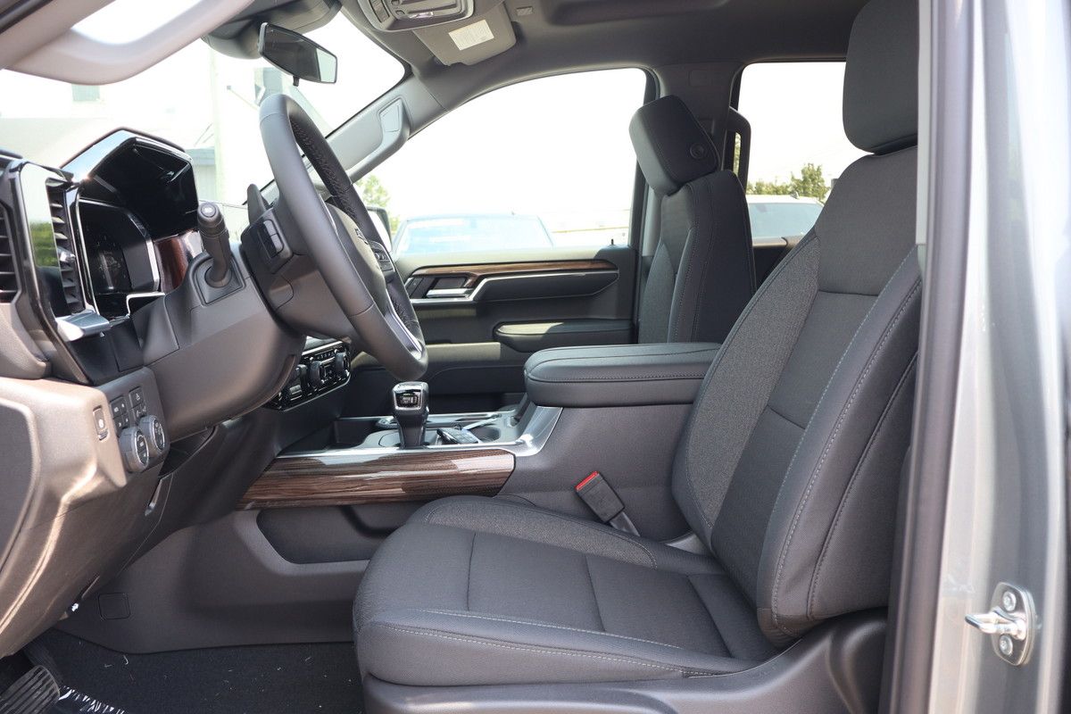 Photo Chevrolet Silverado 1500 RST 2026 #7