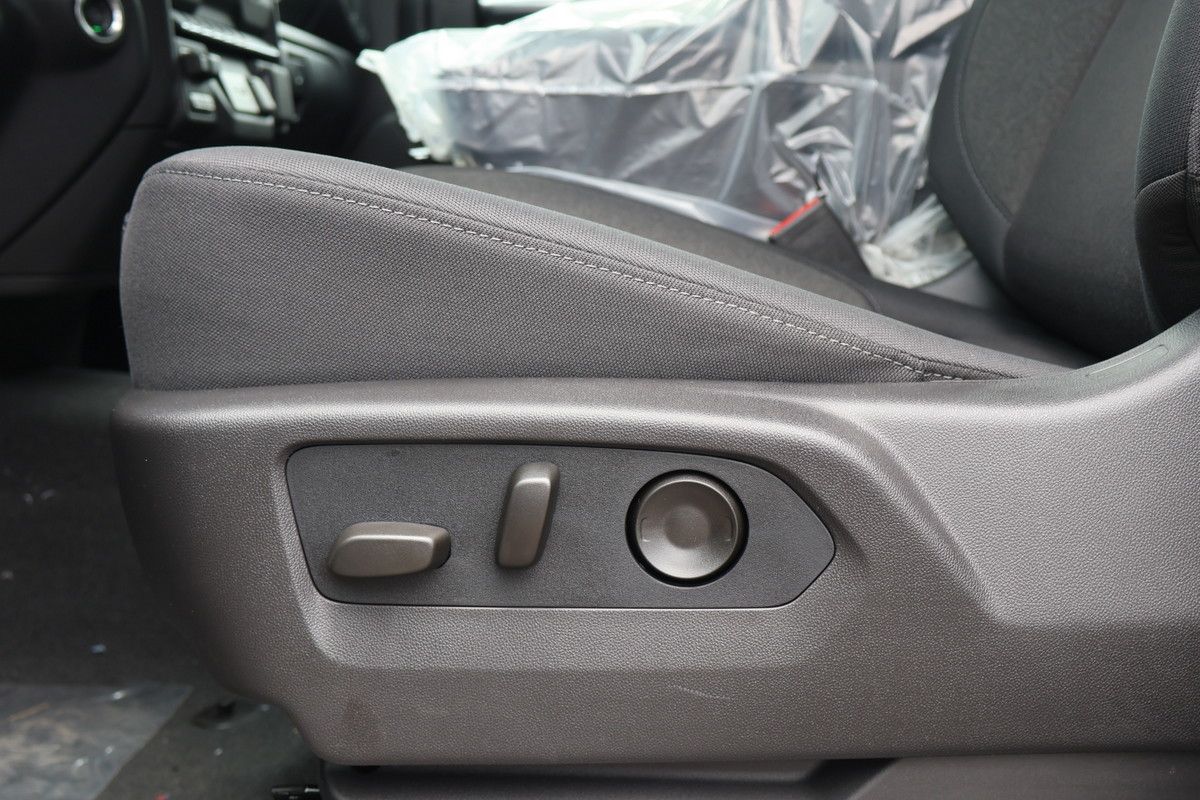 Photo 2026 Chevrolet Silverado 1500 Custom #8