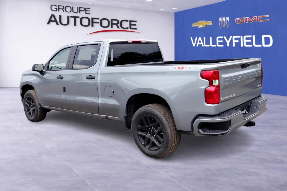 Photo 2026 Chevrolet Silverado 1500 Custom #4