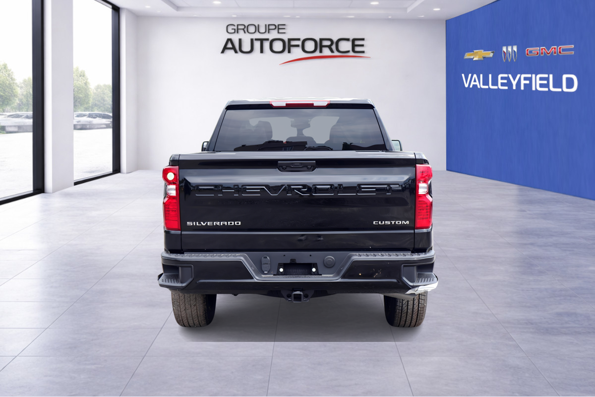 Photo 2026 Chevrolet Silverado 1500 Custom #5