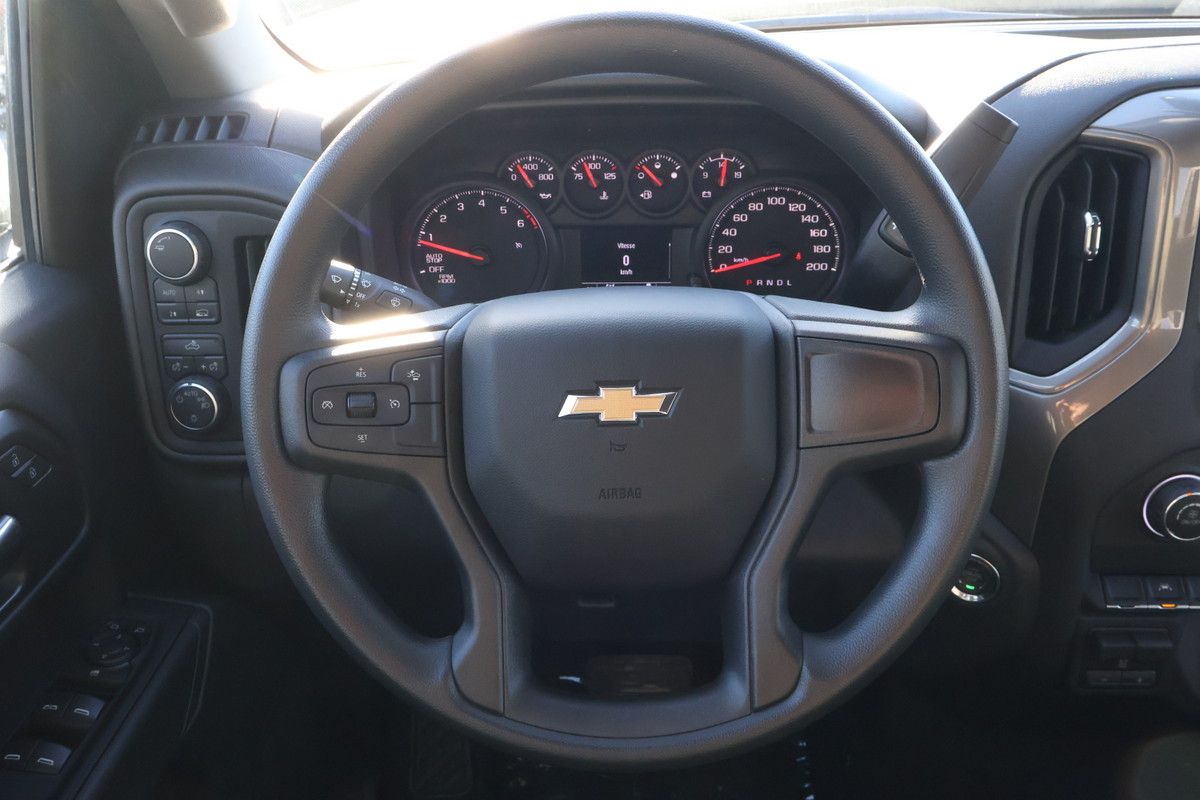 Photo Chevrolet Silverado 1500 Custom 2026 #8