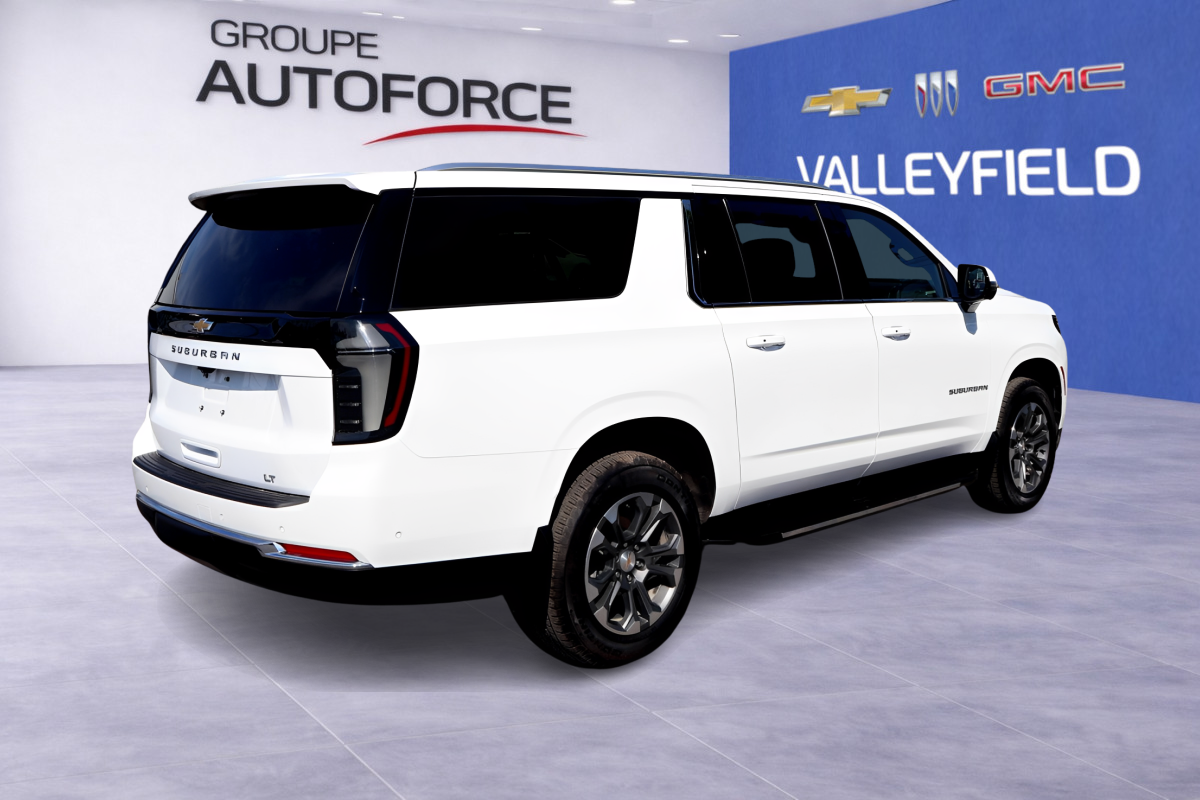 Photo 2026 Chevrolet Suburban LT #6