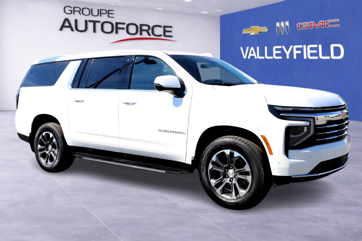 Photo 2026 Chevrolet Suburban LT #3