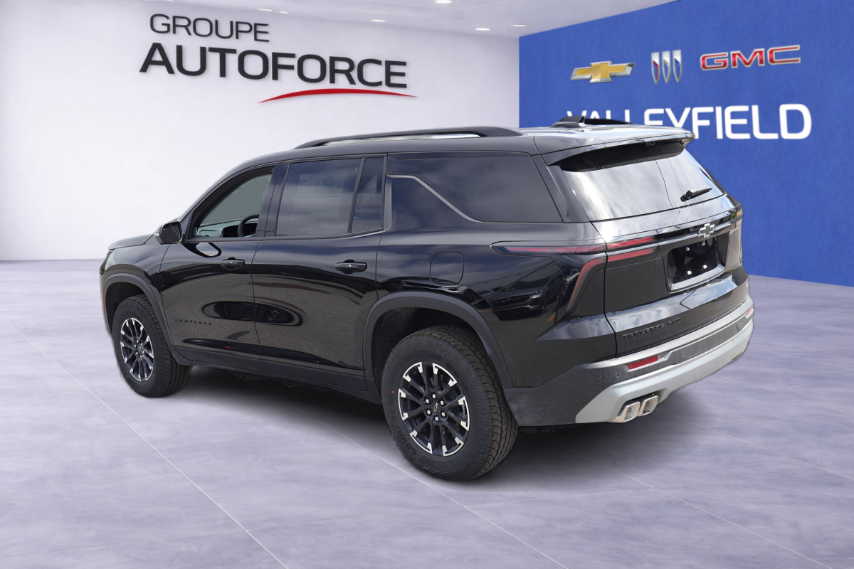 Photo 2026 Chevrolet Traverse Z71 #4