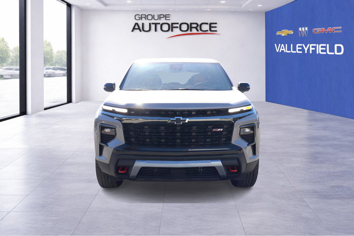Photo 2027 Chevrolet Traverse Z71 #2