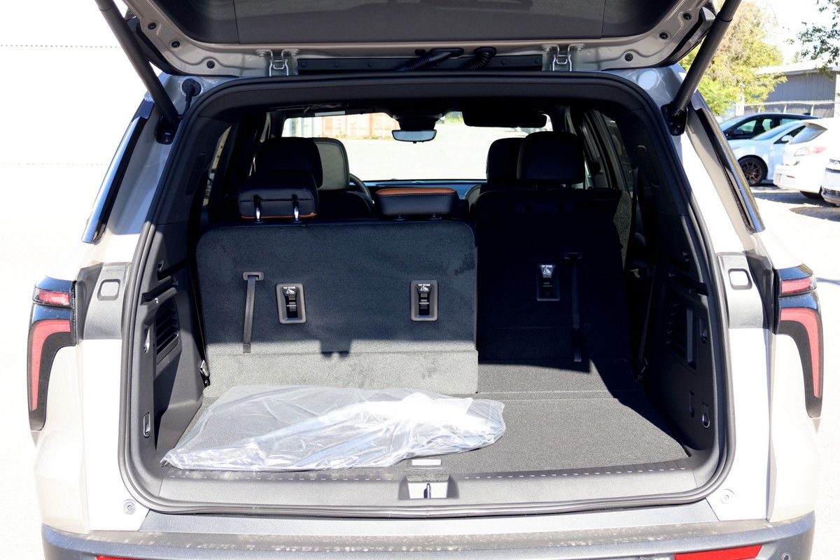 Photo 2027 Chevrolet Traverse Z71 #7