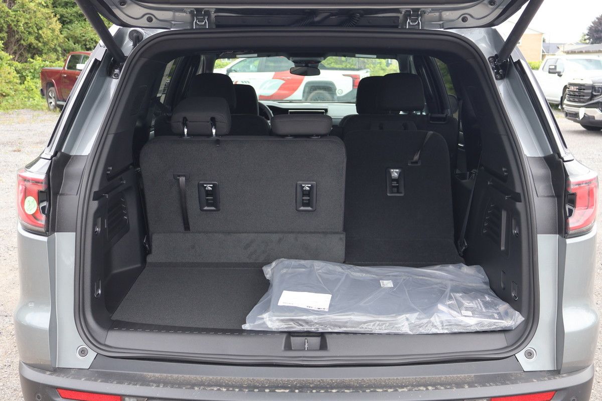 Photo GMC Acadia Elevation 2027 #7