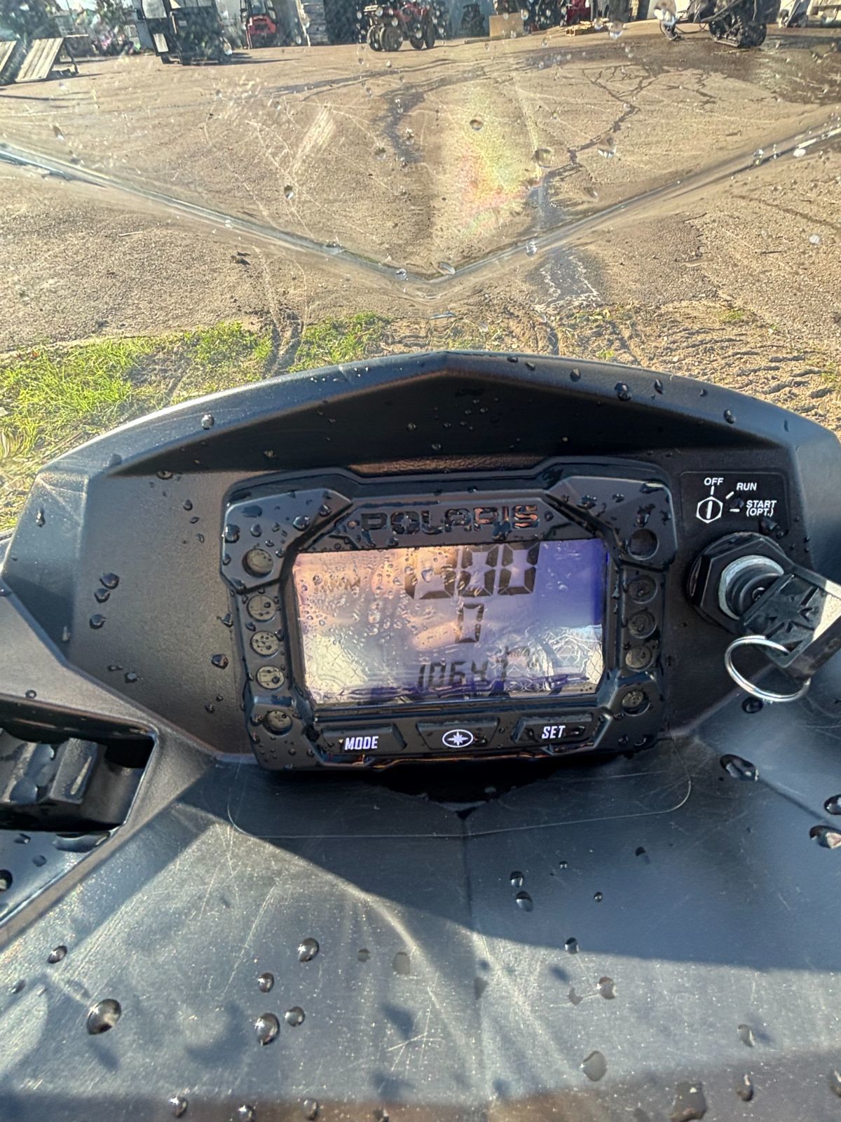 Polaris 550 Voyageur 144 2018