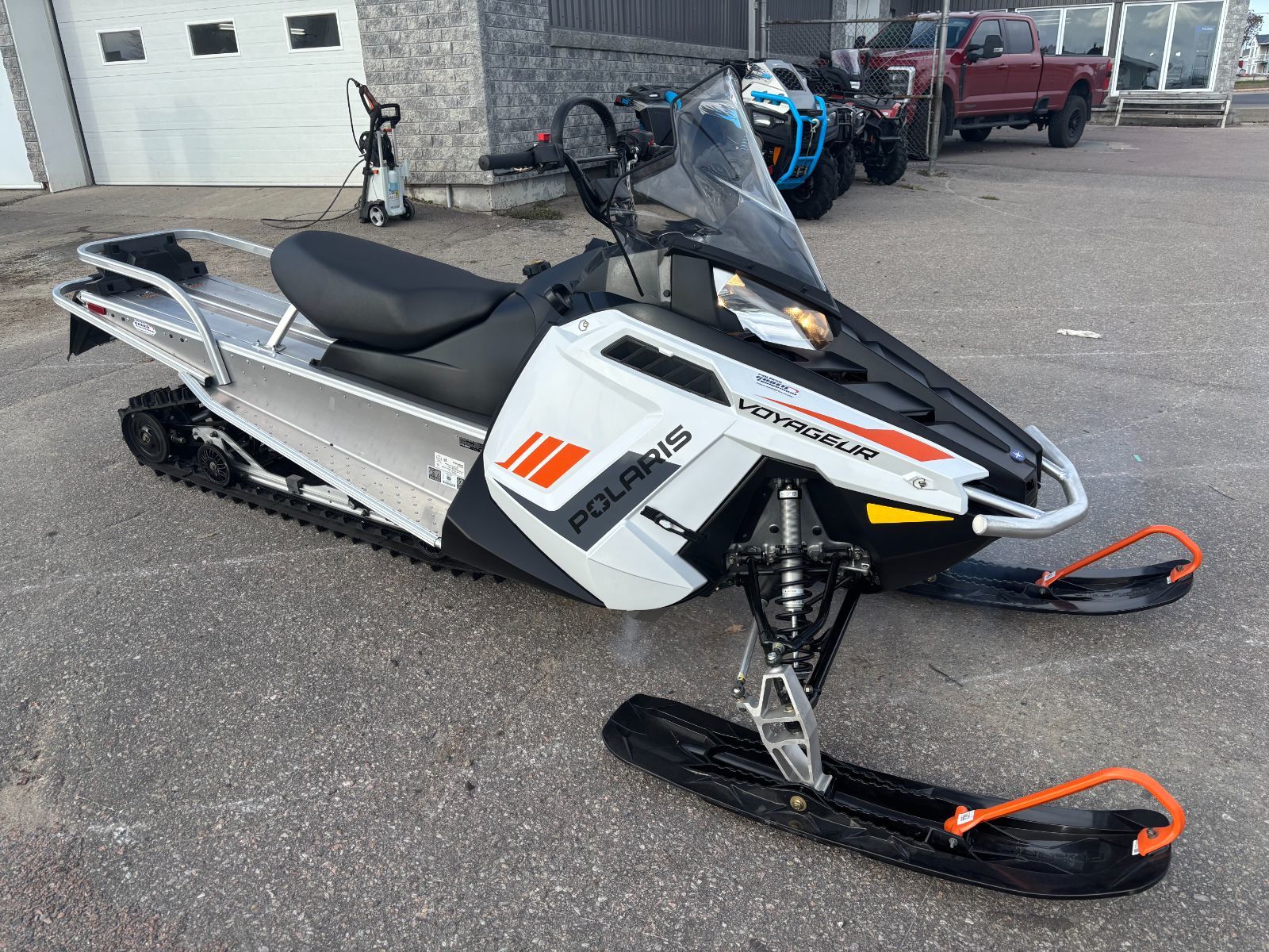 Polaris 550 Voyageur 155 2024