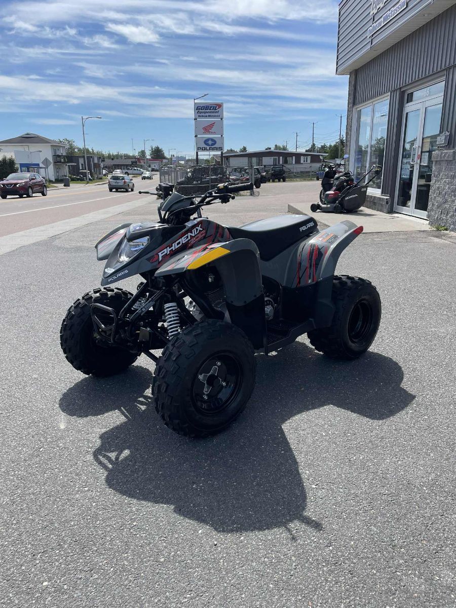 2024 Polaris Phoenix 200
