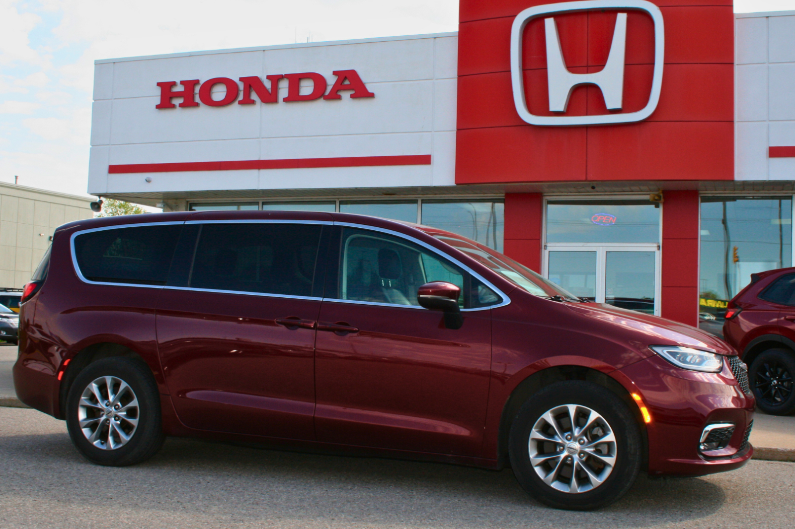 2023 Chrysler Pacifica Touring L AWD